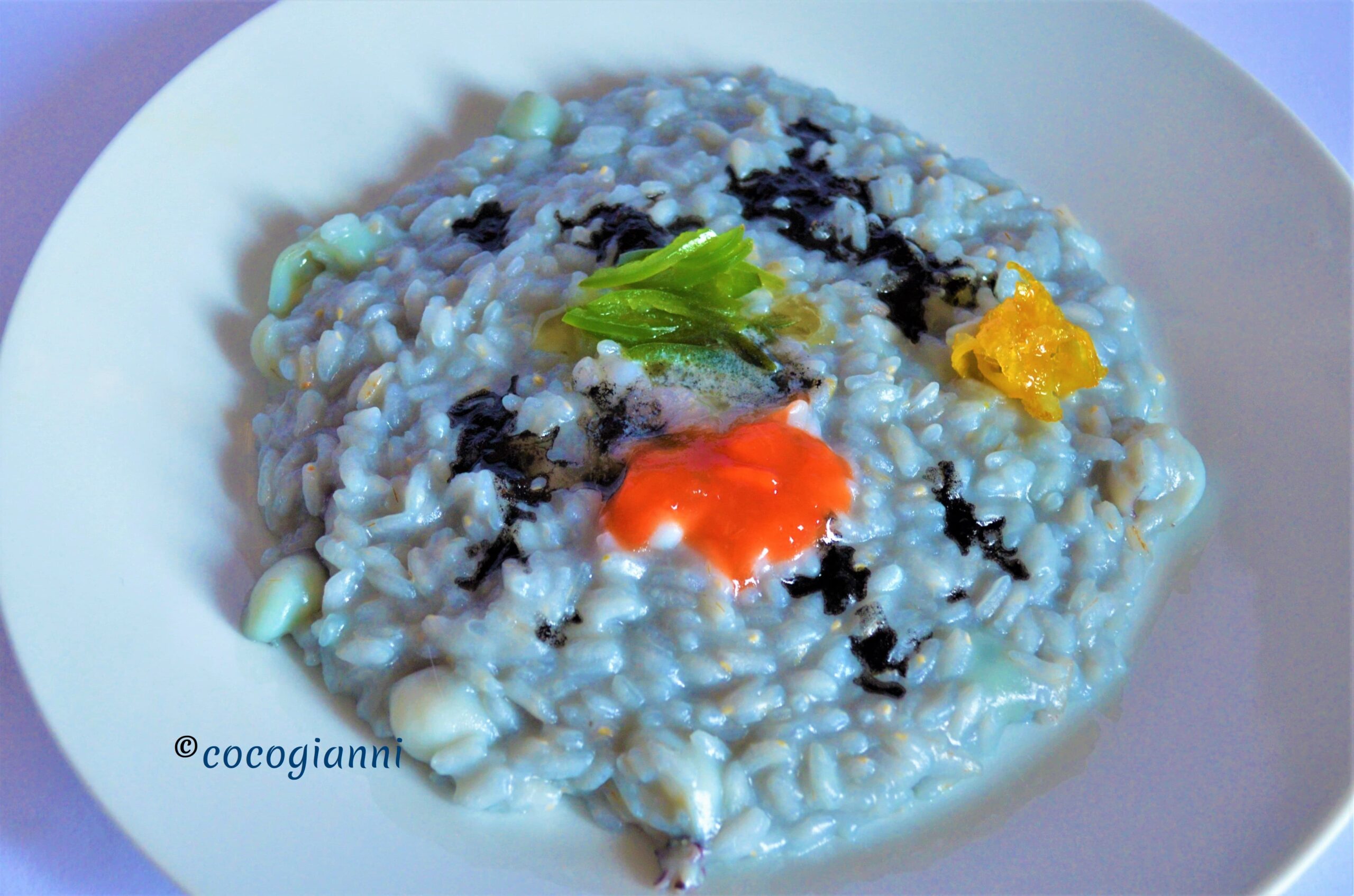 Risotto nerazzurro con seppioline