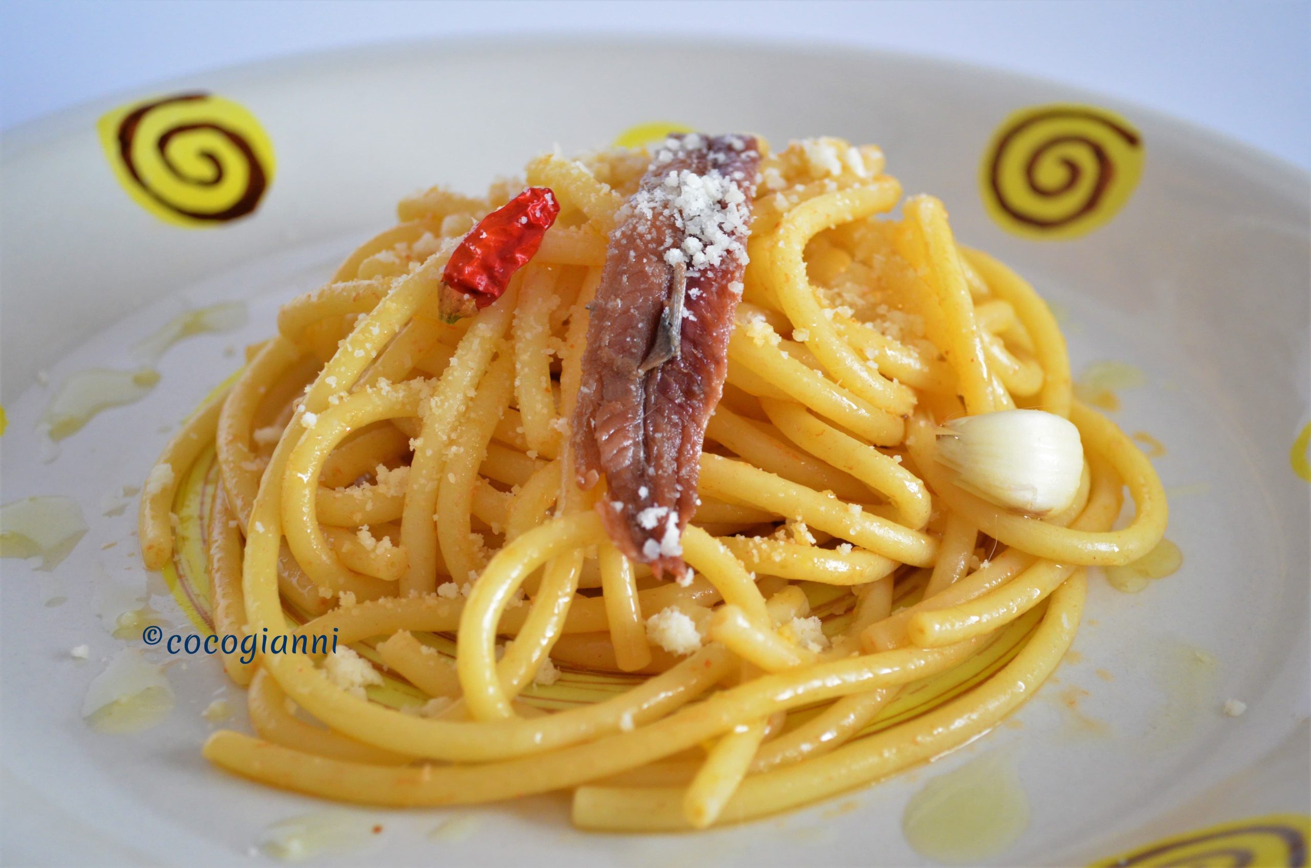 Bucatini aglio olio peperoncino 1