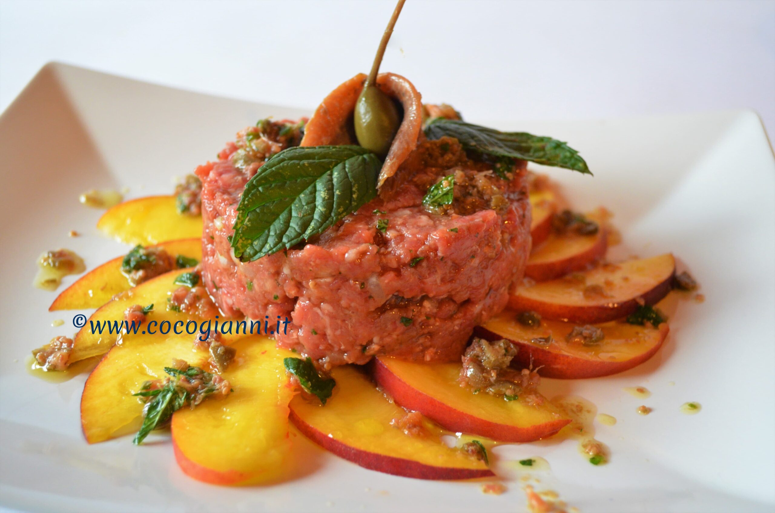 Tartare di manzo con pesche 1